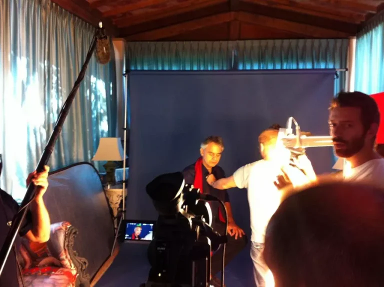 Andrea Bocelli con il make-up di Paolo Pinna
